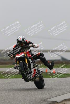 media/Nov-29-2025-TrackDaz (Sat) [[10ae2d9bce]]/A Group/Session 4 (Wheelie Bump)/